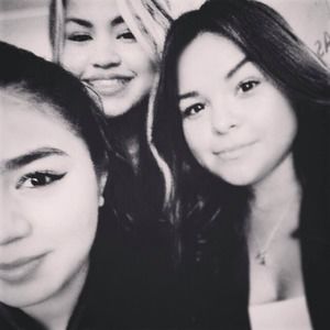 Meet your Posher, Maria